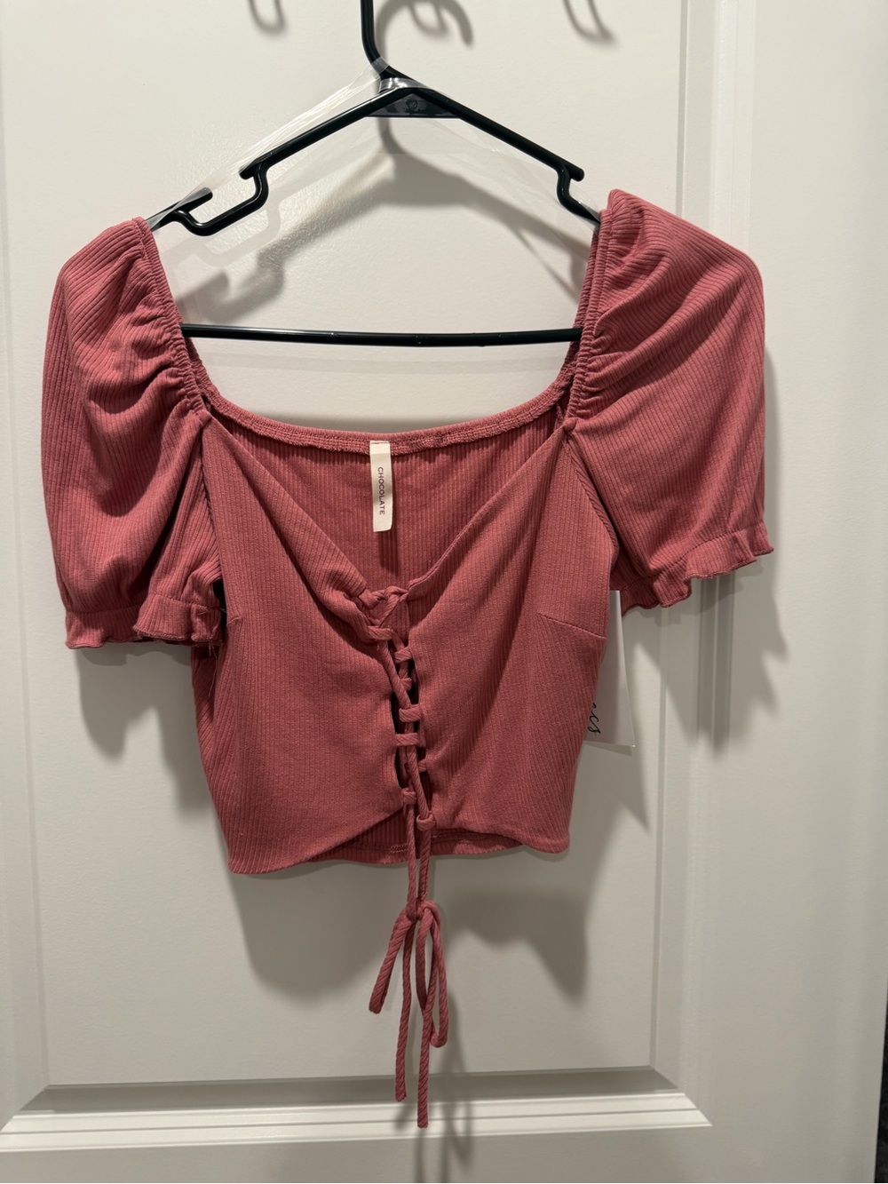 Chocolate Rose Ribbed Lace-Up Puff Sleeve Crop Top